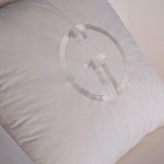 Кресло велюровое оттенка слоновой кости с простроченной спинкой Perfect Comfort варинант исполнения - 2 | Loft Concept в Ижевске