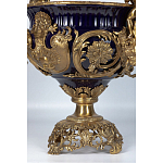 Чаша темно-синего цвета с фигурками ангелов и рельефным декором Eden Garden porcelain and bronze варинант исполнения - 3 | Loft Concept в Ижевске