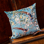 Подушка декоративная с изображением птиц в саду Chinoiserie Birds in a Tree Cushion варинант исполнения - 2 | Loft Concept в Ижевске