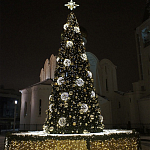 Уличная Новогодняя Ель с золотыми шарами и звездой на вершине в комплекте варинант исполнения - 2 | Loft Concept в Ижевске