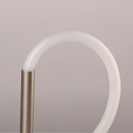 Настольная лампа белым изогнутым плафоном на круглой подставке Luke Lampco Tracer Lamp варинант исполнения - 9 | Loft Concept в Ижевске