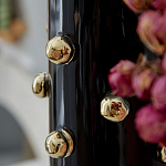 Ваза черная цилиндрическая с глянцевым покрытием и золотыми декоративными элементами Molecule Collection варинант исполнения - 1 | Loft Concept в Ижевске