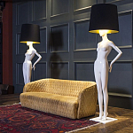 Лампа MANNEQUIN LAMP с абажуром созерцание силуэта варинант исполнения - 4 | Loft Concept в Ижевске