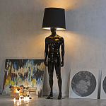 Лампа MALE MANNEQUIN LAMP с абажуром открытый позинг варинант исполнения - 3 | Loft Concept в Ижевске