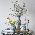 Ваза округлой формы белого цвета с синим растительным узором Blue & White Ornament  варинант исполнения - 6 | Loft Concept в Ижевске